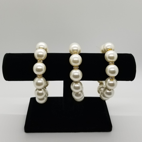 3 pearl and gold bracelets - Picture 1 of 3